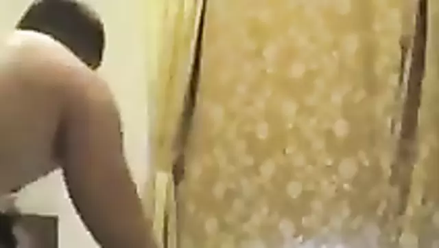 Iranian slut saw this huge dick and jumped on it herself